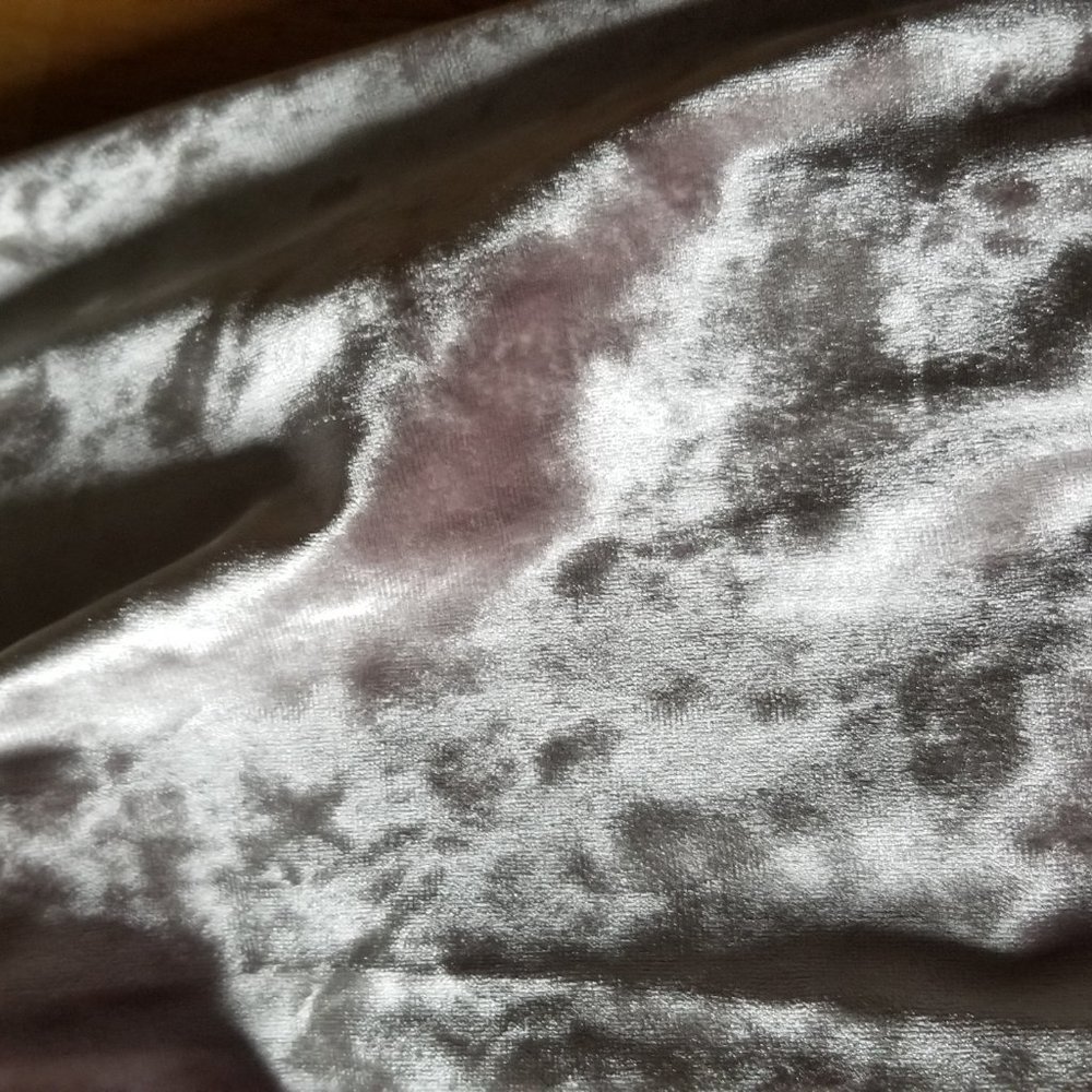 Anthropologie Jessima Square Neck Crushed Velvet Top - Picture 10 of 16